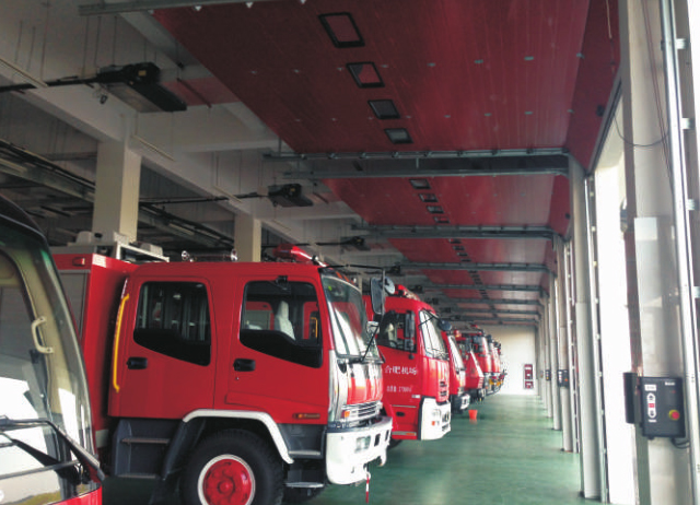 消防專業(yè)提升門